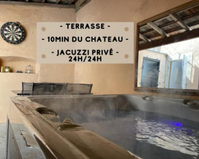 Patio, Jacuzzi Privé, Table de Massage, Climatisé, Le Cocon de Pedro